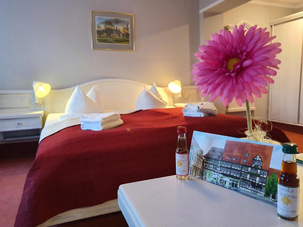 Hotel Zur Goldenen Sonne Quedlinburg Ngoại thất bức ảnh